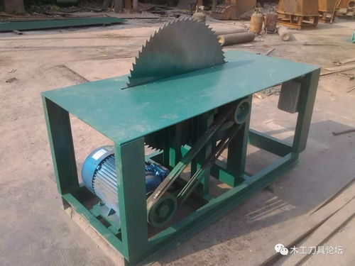 一組木制家具工廠都有用到的硬質(zhì)合金圓鋸片高清大圖